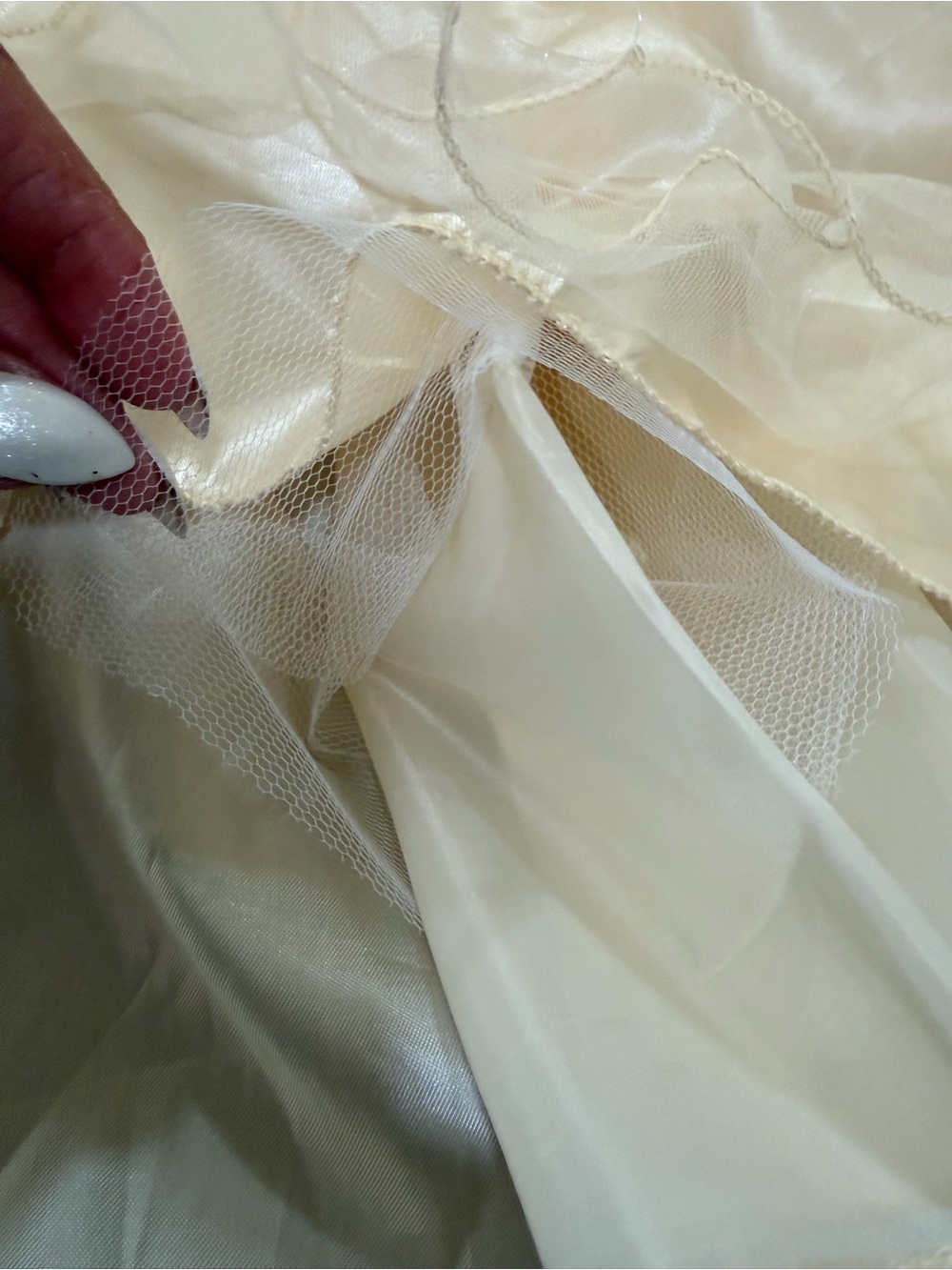 Sequin Bodice Tulle Party Dress with Floral Accent — Champagne - Picture 3 of 7